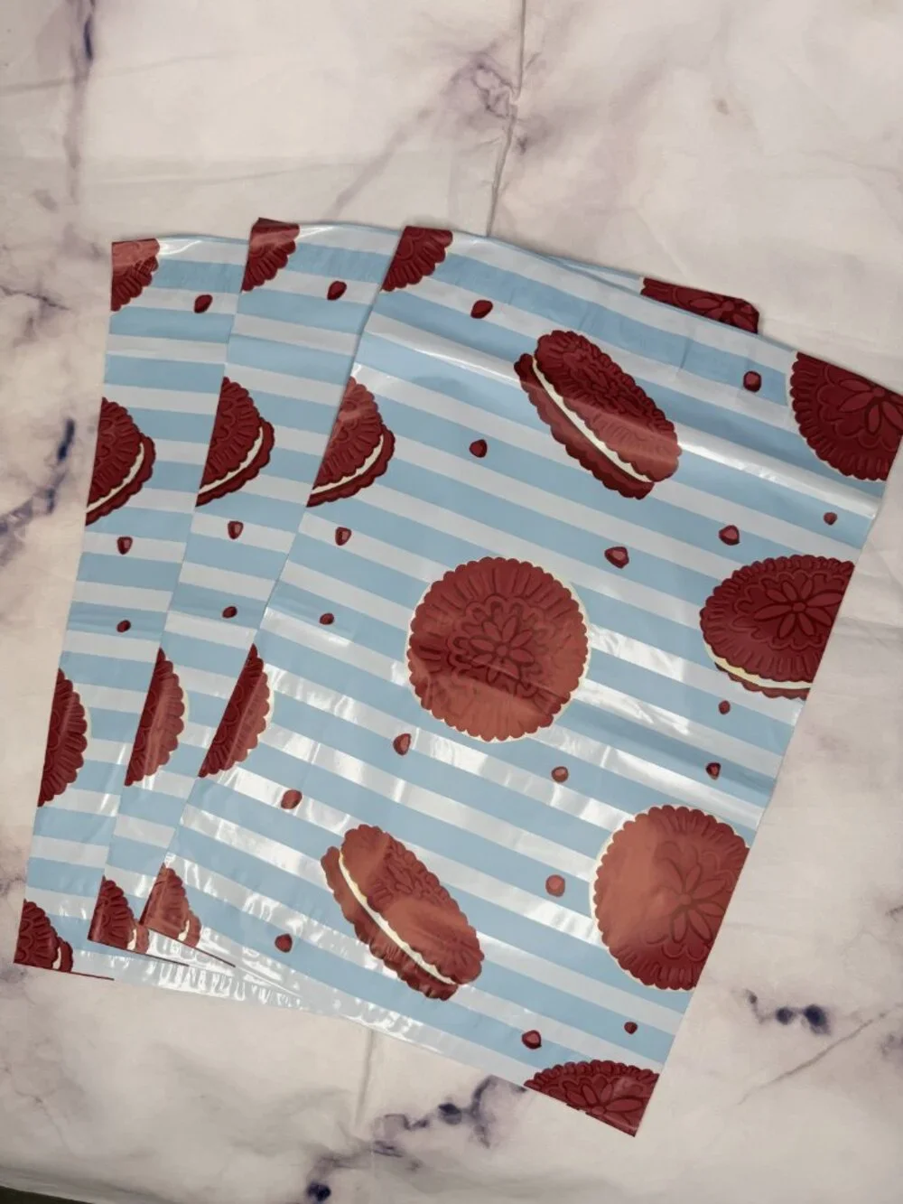 25 10x13 Cookies and Cream Poly Mailers – Shipping Bags
